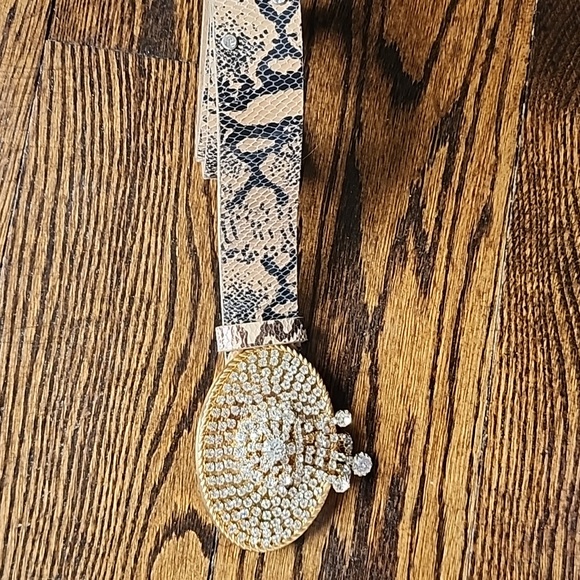 Cochni Python Gold Rhinestone Belt. NEW! - Picture 5 of 10